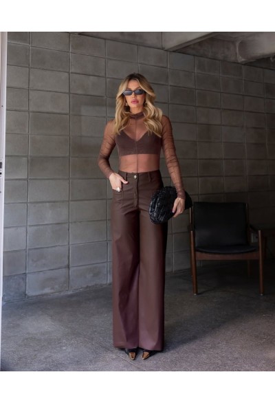 Calça courino wide leg